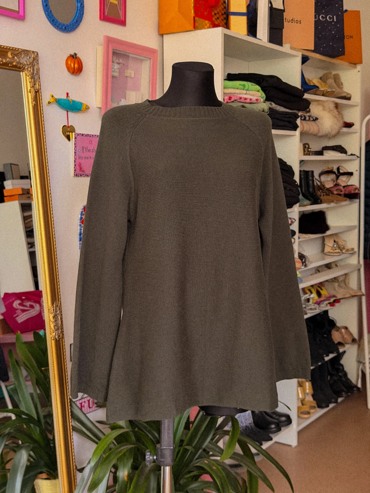 allude chaki megztinis7
