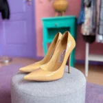 JIMMY CHOO kreminiai aukštakulniai